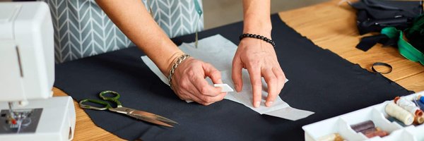 Quels sont les conseils pour organiser un atelier de fabrication de cosmétiques naturels ?